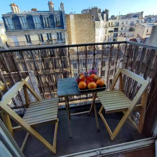 Studio COSY et SPACIEUX AVEC EMPLACEMENT IDEAL - París - 0