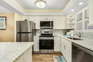Spectacular Gulf Front Condo on the North end of the Island condo - Fort Myers Beach - 1