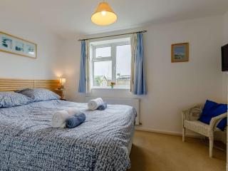 3 Bed in West Bay DC117 - West Bay - 2