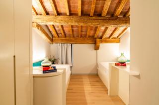 Palazzo Reggiani - Lorenzo De Medici - 1