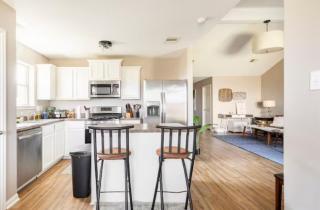 4BR Near Galveston, Kemah NASA, Recently Rehabbed - La Marque - 7