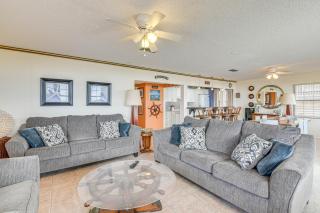 Gulf Coast Views Waterfront Surfside Beach Home! - 5