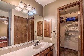 Deer Crossing: A Family Favorite with 3 Bedrooms and a Private Hot Tub! - Ruidoso - 1