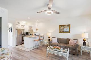 Beach Quarters 2BR #5 and #6 - St Petersburg - 1