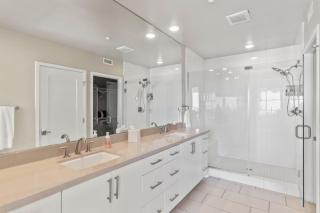 Oceanside Oasis 700S-103 - Oceanside - 1