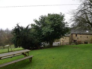 3 Bed in Hope PK432 - Aston - 9