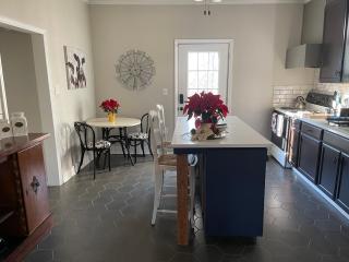 Clayton's 1910 Restored Mill House-near Burlington - 3