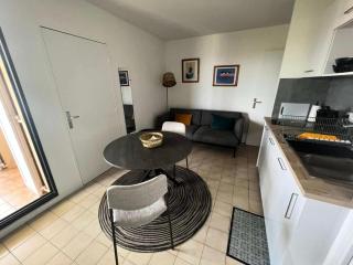 Résidence Grand Large - Appartement T3 remis a neuf MAE-1034 - Six-Fours-les-Plages - 9