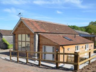 3 Bed in Cheddar 58129 - Burrington - 0