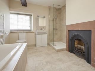 3 Bed in Underskiddaw SZ169 - Applethwaite - 1