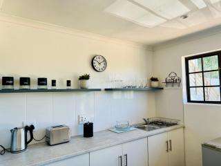 Nature Reserve Hideaway - 4