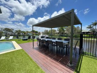Lakeside Retreat - Gold Coast - 3