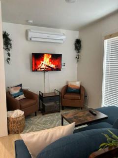 KarKens Container Home - Salmon - 9