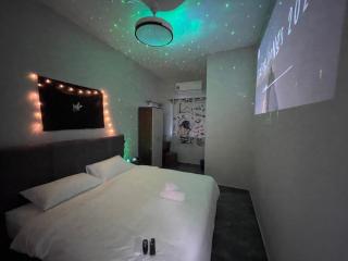 R8 Hotel-style Room With Projector #1min Walk to Ksl City Mall - Johor Bahru - 5