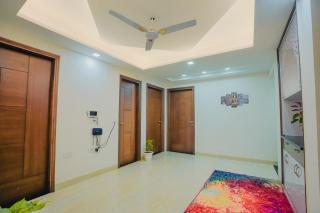 Lime Tree Hotel Golf Course Extension Nearby Grand Hyatt Gurgaon - 2