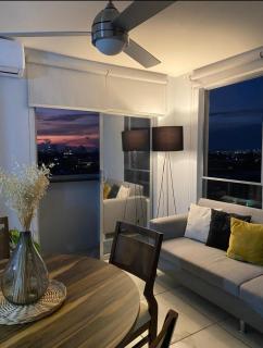 Centro Depto 3 Rec 2 baños y Balcon con las mejores vistas a la ciudad AC alberca climatizada parking free - Guadalajara - 6