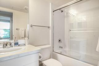 S Beach 1BR w Gym Pool Spa nr Muni SFO-232 - 1