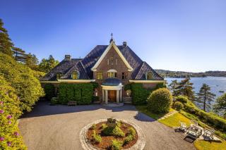 Unique Victorian Villa with private coastline - Bergen - 0