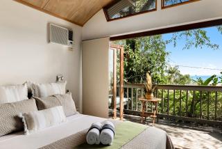 The Beach Treehouse - Alexandra Headland - 6