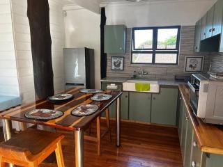 Cosy one bedroom garden cottage - 1