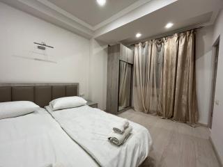 City Centre Apartment on Sakharov Square - Yerevan - 3
