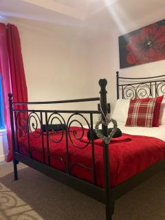 Riverview Apartments - Glasgow - 1