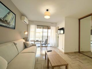 LM Studio by Welcome to Cannes - Cannes - 4