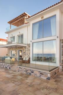 The Beach House - Mansion with Swimming Pool - Kámpos - 0