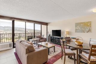 Tower 2 Suite 3709 - QQP home - 9