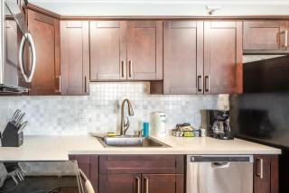 Breezy 12th Floor Waikiki Condo with FREE Parking - Honolulu - 4