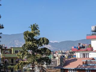 Family Home with Rooftop access and Mountain View - Kathmandu - 1