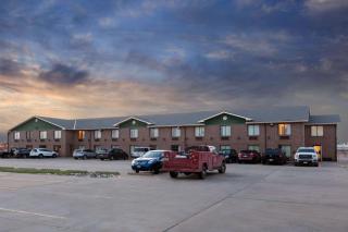 Super 8 by Wyndham Salina I-70 - Salina - 9