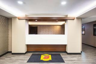 Super 8 by Wyndham Salina I-70 - Salina - 5