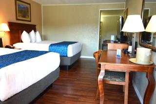 Travelodge by Wyndham Trinidad - Trinidad - 6