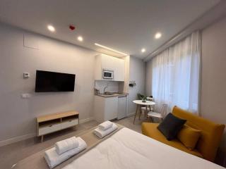 Cozy studio in Tetuan - EN 1/8 - Madrid - 1