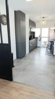 Appartement design pour 6 pers dans le centre de Salon de Pce - Proche Fontaine Moussue - 5