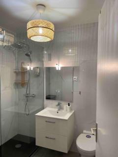 Appartement design pour 6 pers dans le centre de Salon de Pce - Proche Fontaine Moussue - 4
