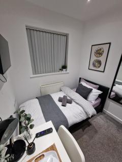 Tropicana House - Barnsley - 5