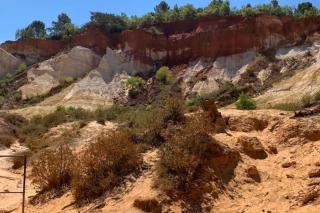Mas provençal avec piscine et tennis - 1