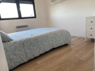 "Echapée Belle" Appart Moderne 4 pers à Velaux - Tout équipé avec terrasse à 15 min plage et aéroport - 4