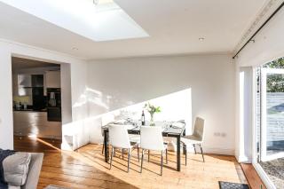 Garden Apartment with hot tub - 6