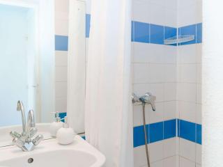 Villa 3 pièces avec piscine, terrasse et parking privé - 4 personnes, animaux acceptés - FR-1-409-20 - Gruissan - 2