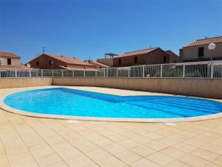 Villa 3 pièces avec piscine, terrasse et parking privé - 4 personnes, animaux acceptés - FR-1-409-20 - Gruissan - 1