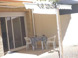 Studio Charmant à 2 Pas de la Plage avec Terrasse et Parking - FR-1-387-124 - Marseillan - 0