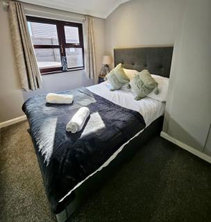 Applegrove Country Park, Scarborough with Private Hot Tubs - Burniston - 1