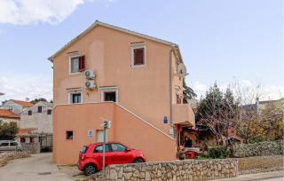 Stunning Apartment In Mali Losinj - 8