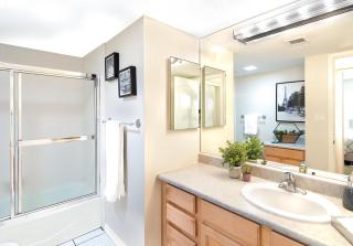 Central Location, Heated Pool, Game Room, Bbq - Scottsdale - 3