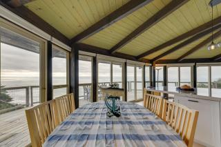 Serene Irish Beach Home with Panoramic Ocean Views! - Manchester - 1