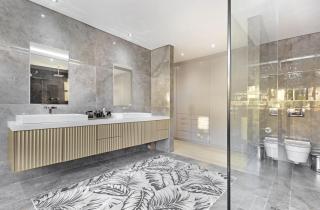 Baronetcy Kings Villa - Plattekloof - 2