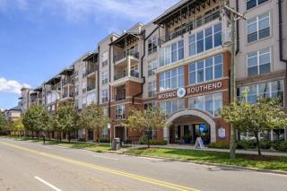 League Flats South End on South College Street - Charlotte - 6